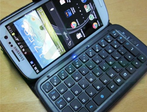 android-tastiera-fisica-qwerty