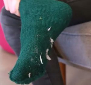 sporcizia sotto i calzini